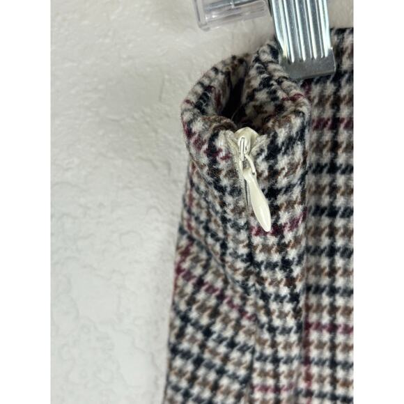 Wool Blend Houndstooth Fully Lined Mini Skirt Size Large - Picture 6 of 6